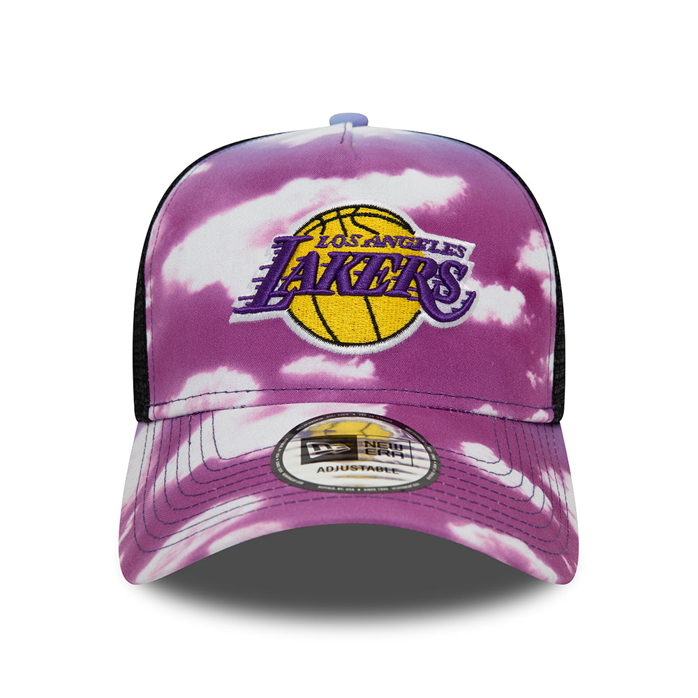 Gorra Trucker A-Frame NBA Cloud AOP L.A. Lakers de New Era - Morado-Blanco