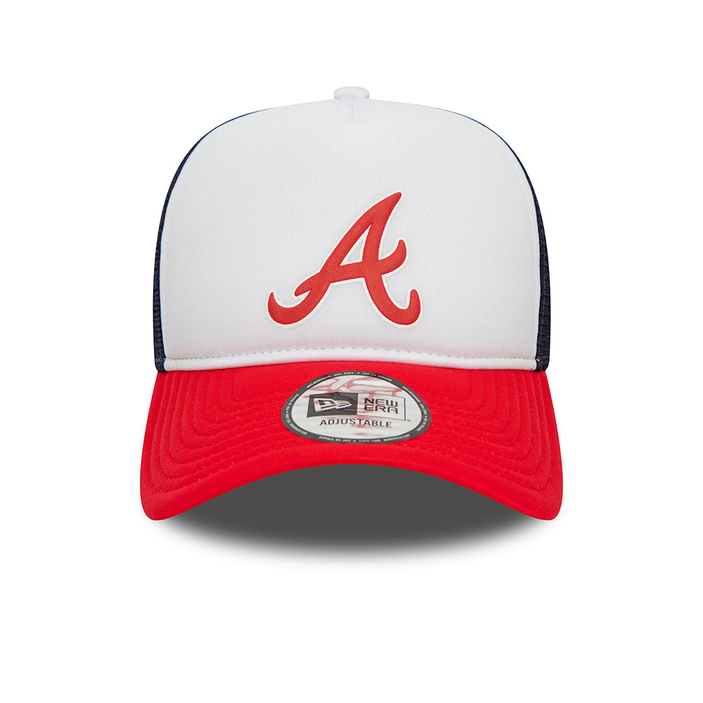 Gorra Trucker A-Frame MLB Logo Atlanta Braves de New Era - Blanco-Escarlata-Azul Marino