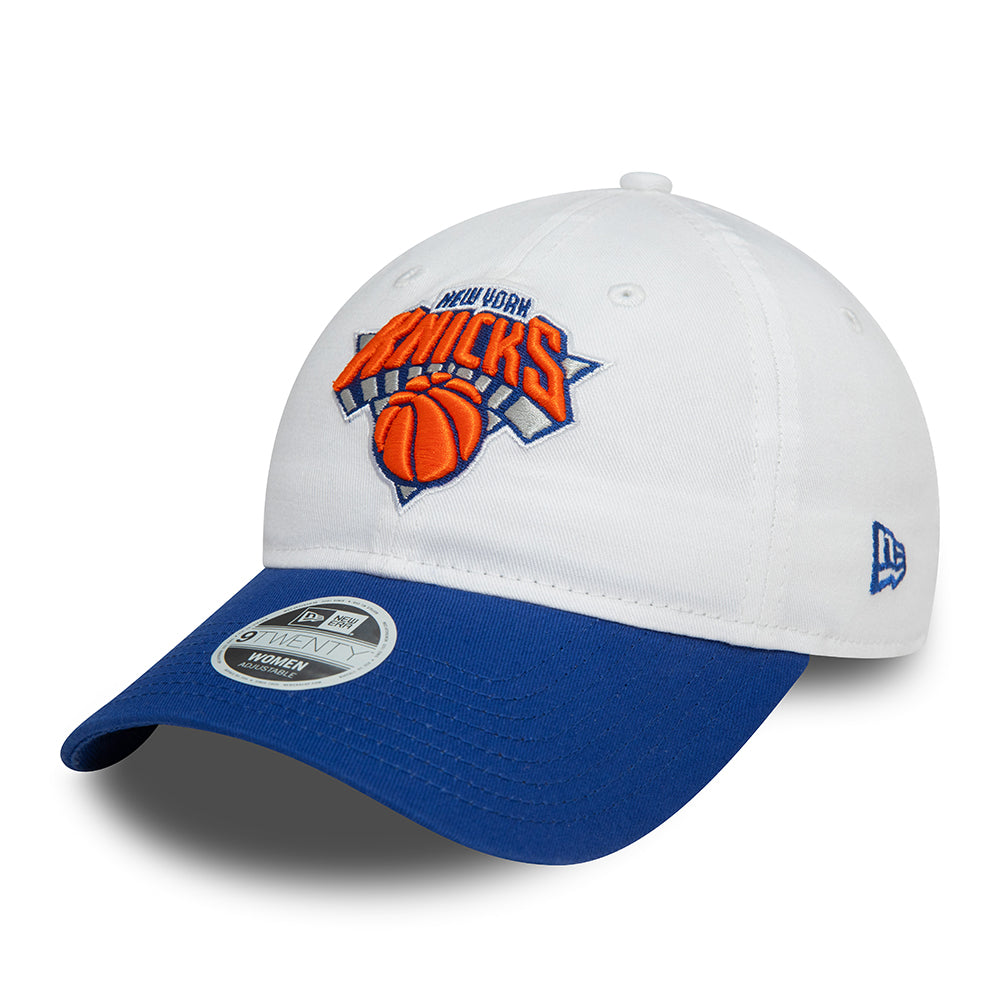 Gorra de béisbol 9TWENTY NBA White Crown New York Knicks para mujeres de New Era - Blanco-Azul Real