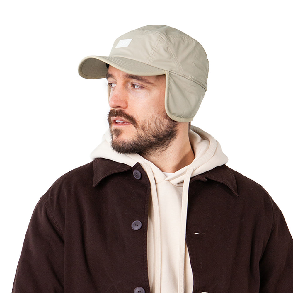 Gorra 5 paneles Hydero resistente al agua con orejeras de Barts - Beige