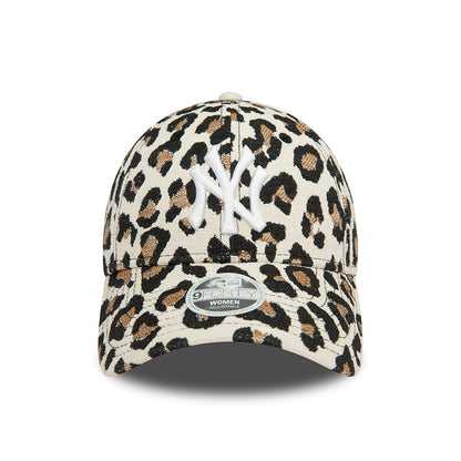 Gorra de béisbol 9FORTY MLB AOP Leopard New York Yankees de New Era - Beige