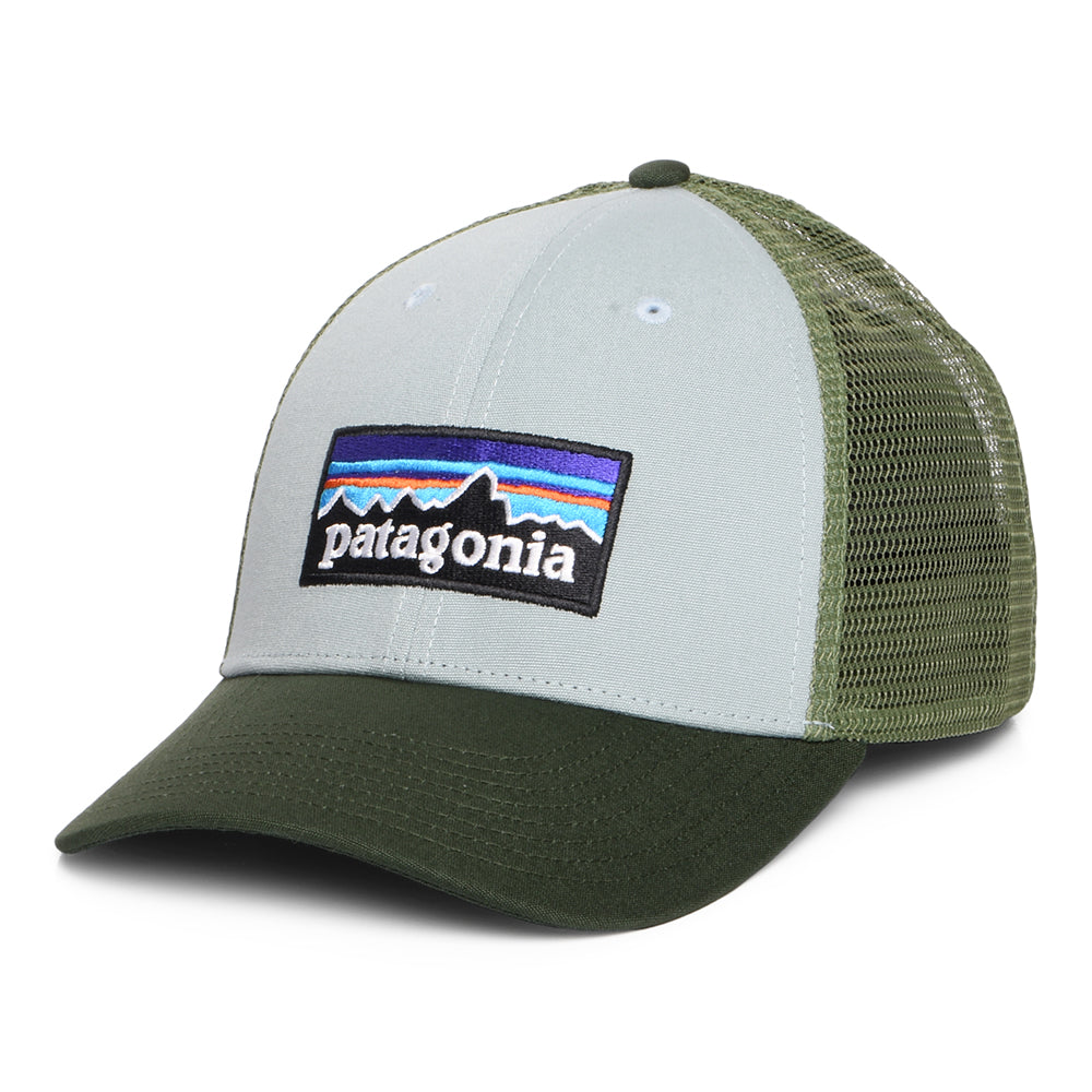 Gorra Trucker P-6 Logo LoPro de algodón orgánico de Patagonia - Azul Claro-Bosque