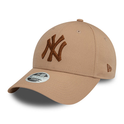 Gorra de béisbol 9FORTY MLB Metallic New York Yankees para mujeres de New Era - Gris Topo