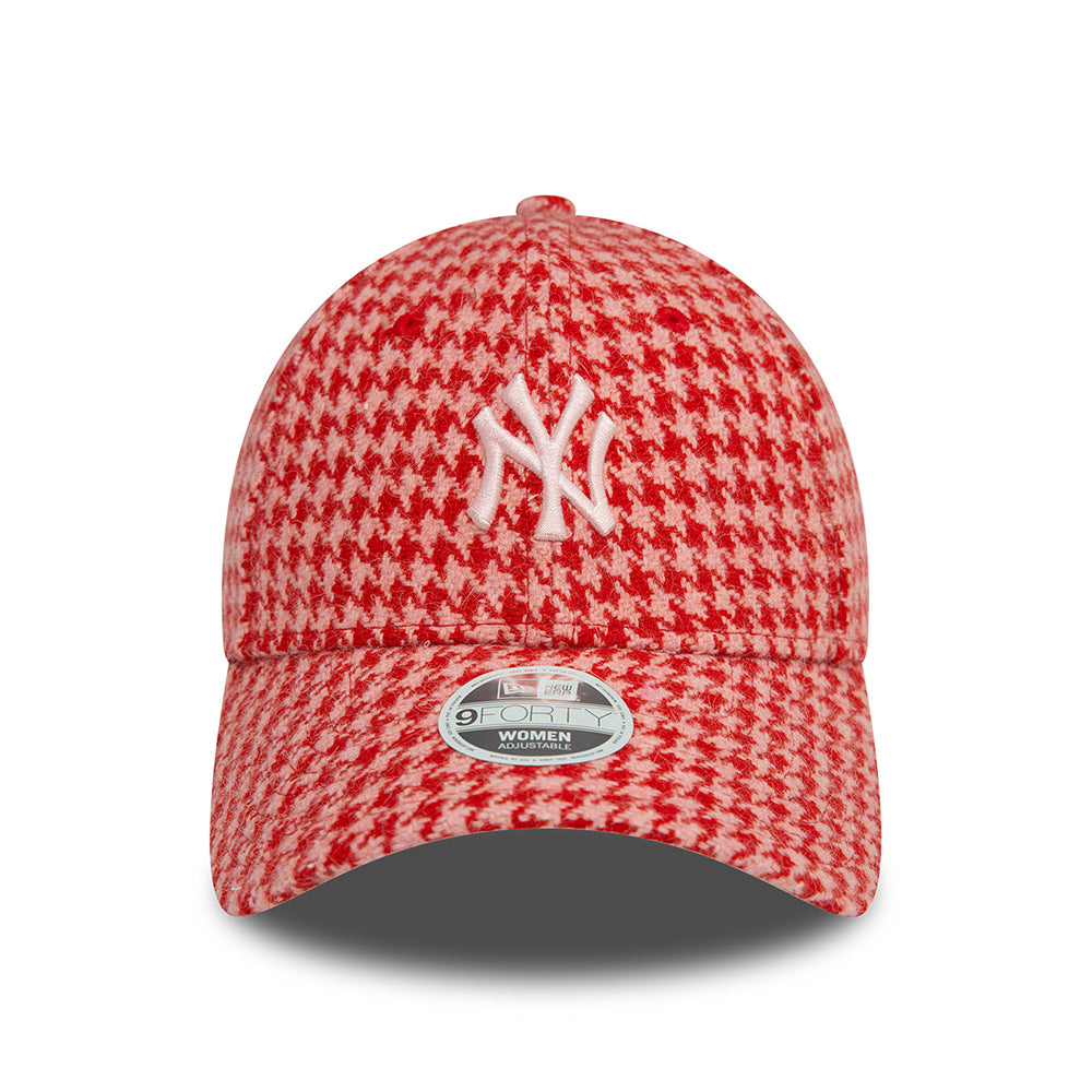 Gorra de béisbol 9FORTY - MLB Houndstooth New York Yankees para mujeres de New Era - Rosa-Escarlata