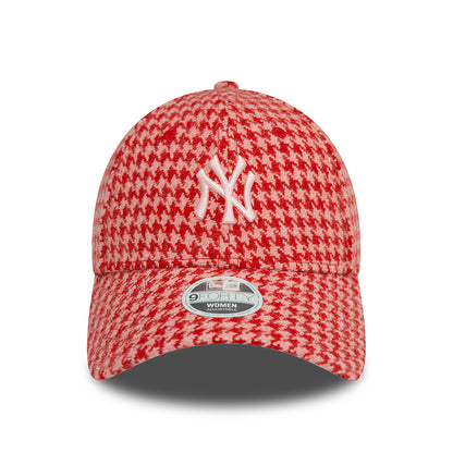 Gorra de béisbol 9FORTY - MLB Houndstooth New York Yankees para mujeres de New Era - Rosa-Escarlata