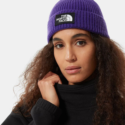 Gorro TNF Logo Box con vuelta de The North Face - Morado