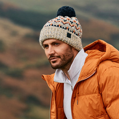 Gorro con pompón Artic Fair Isle de Failsworth - Gris Claro-Azul Marino-Naranja