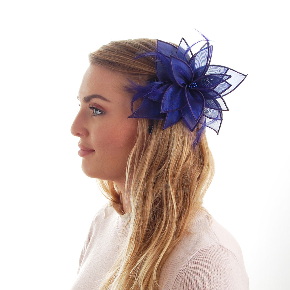 Tocado Lily Clip-On de organza de Failsworth - Azul