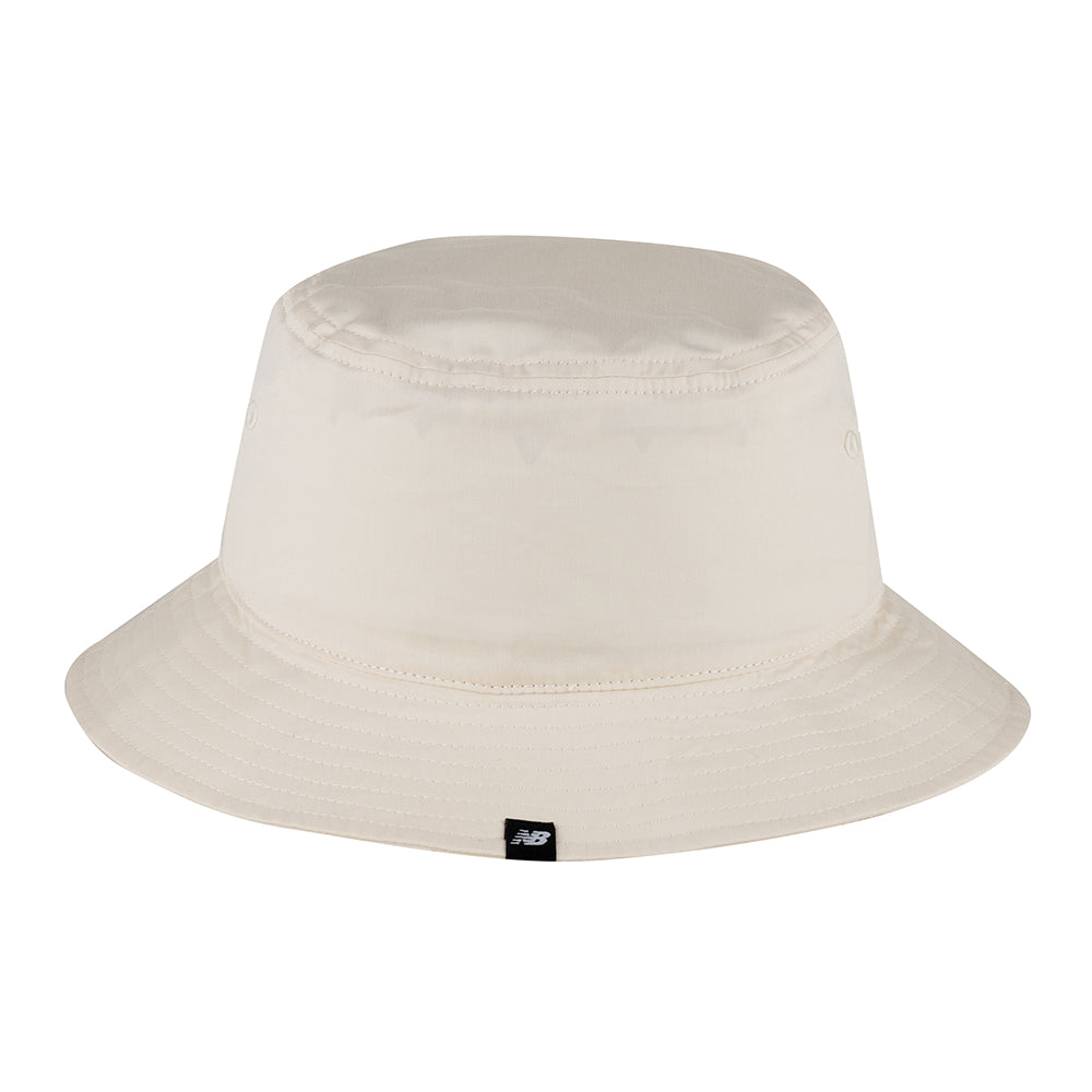 Sombrero de pescador de sarga de algodón de New Balance - Beige