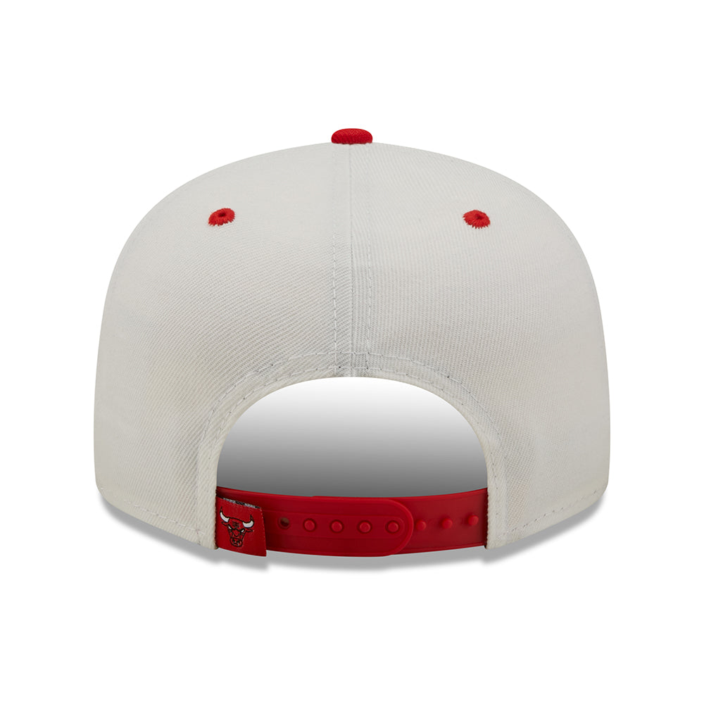 Gorra de béisbol 9FIFTY MLB White Crown Chicago Bulls de New Era - Blanco-Rojo