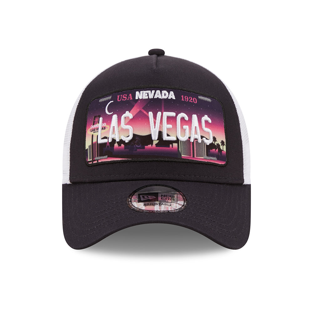 Gorra Trucker 9FORTY A-Frame License Plate Las Vegas de New Era - Azul Marino-Blanco