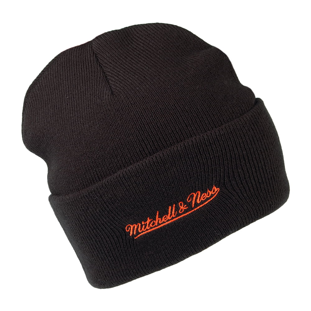 Gorro Beanie NBA Team Logo Cuff Knit New York Knicks de Mitchell & Ness - Negro